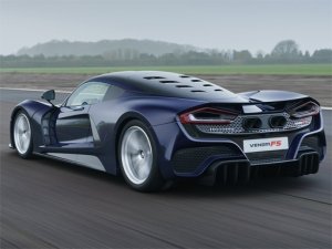 Hennessey Venom F5 Puzzle Game Online